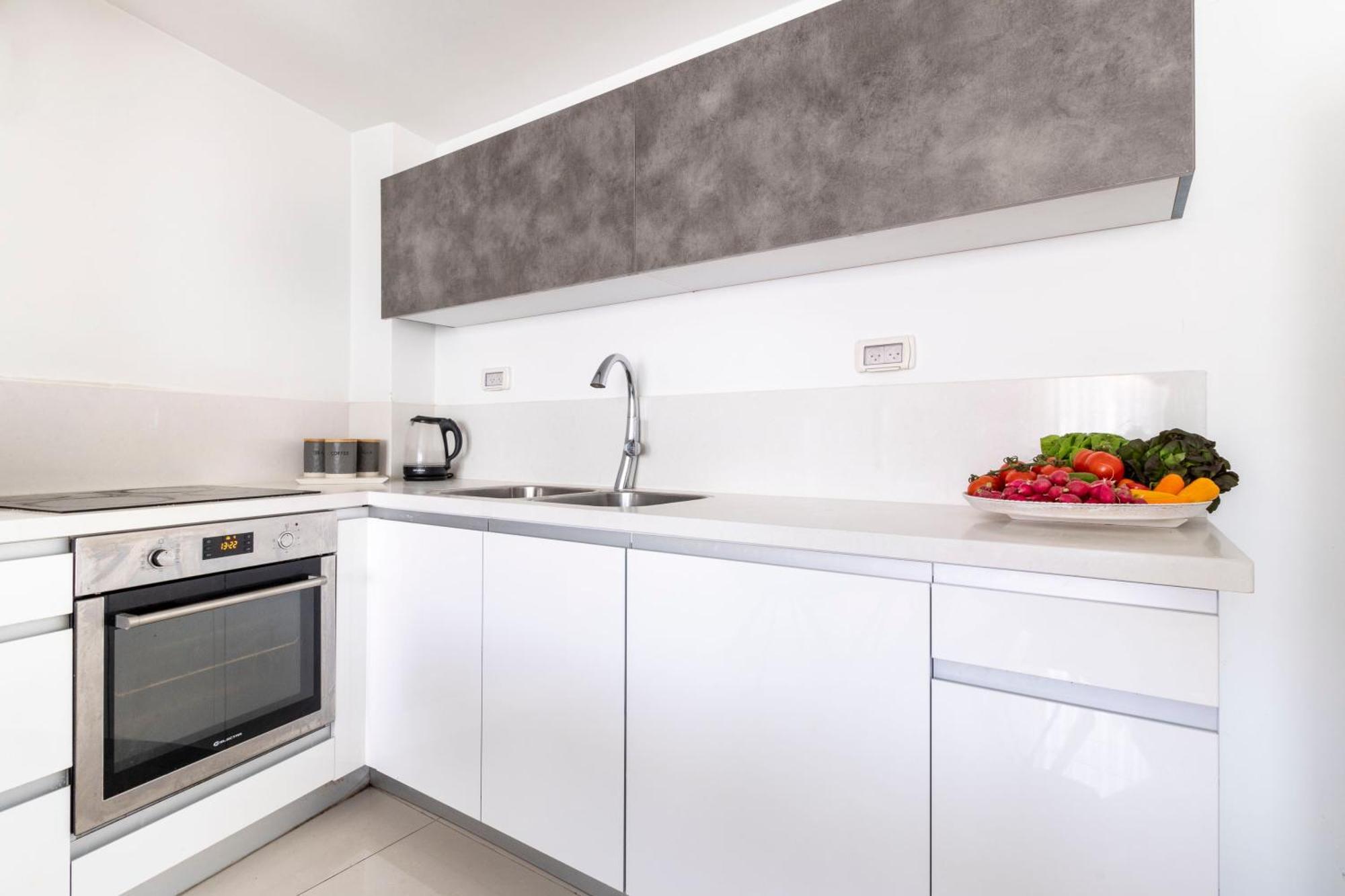 Stylish 1 Bedrooms Parking At City Gate เยรูซาเลม ภายนอก รูปภาพ